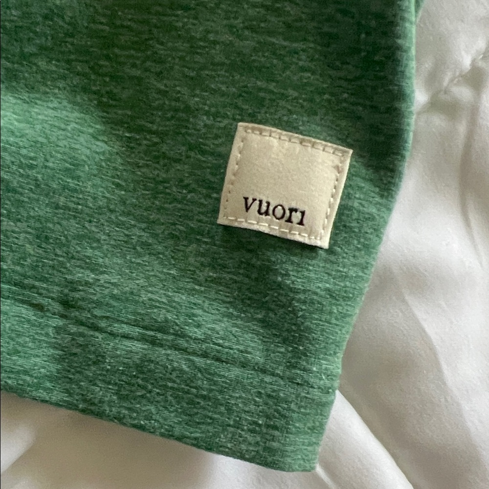 Vuori Green Elevation Racerback Tank Top Large - Picture 5 of 5